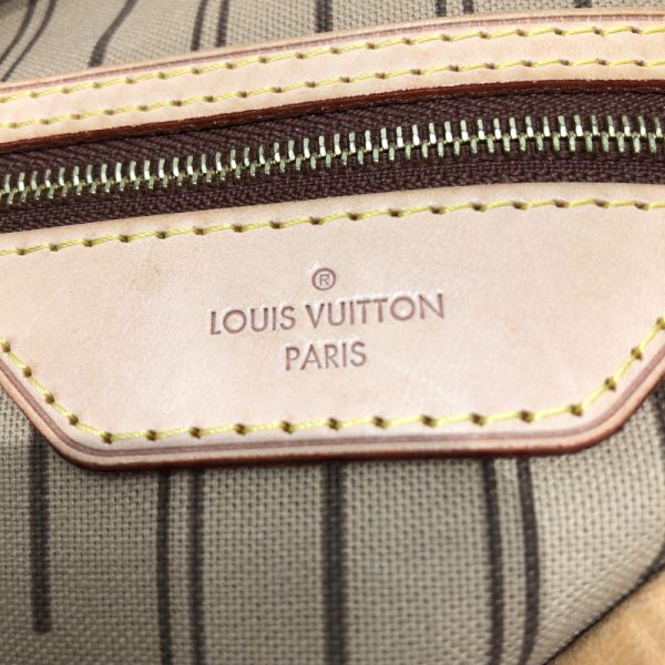 8 Louis Vuitton Delightful PM Brown