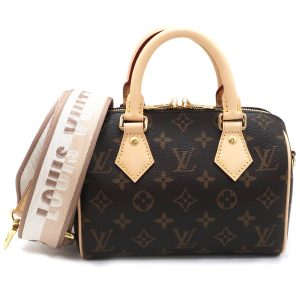 1 Yves Saint Laurent Tote Bag Black