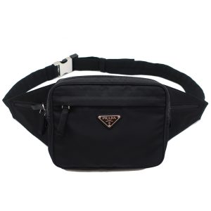 1 Anya Hindmarch Pouch Label Black