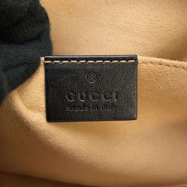 10 Gucci Shoulder Bag GG Marmont Quilted Small Black