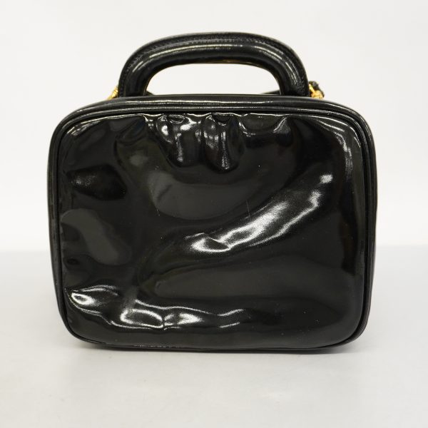 10 Chanel Vanity Bag Patent Leather Black