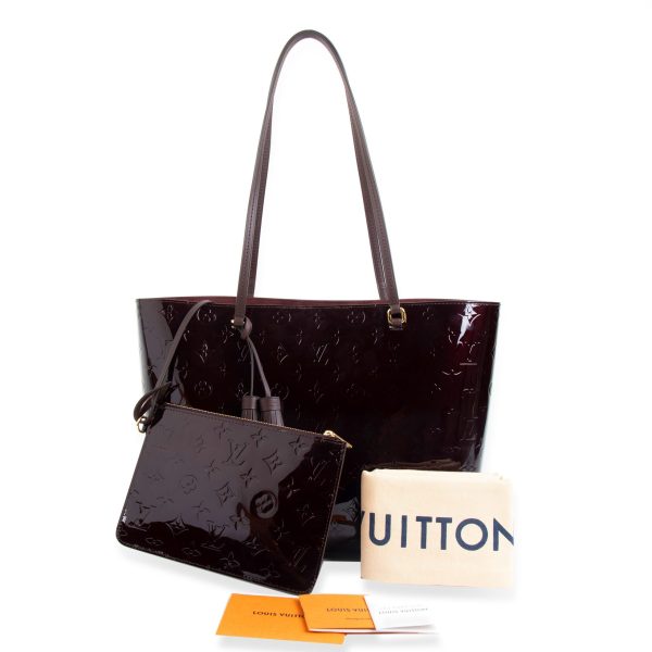 105494 box 89b7db22 a466 48a9 846a 887edbace550 Louis Vuitton Amarante Vernis Long Beach MM Tote Bag