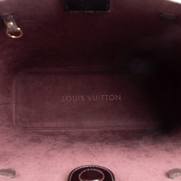 105494 pv 45bebc8b 9128 42b7 a169 5916bc3a2f2d Louis Vuitton Amarante Vernis Long Beach MM Tote Bag