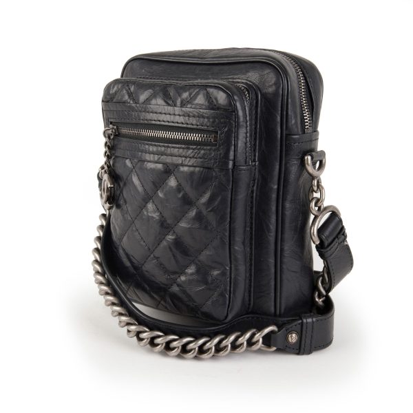 105589 sv c3b0098f ec82 408d 81f8 43b19b1240e7 Chanel Black Quilted Calfskin Leather Casual Rock Camera Bag