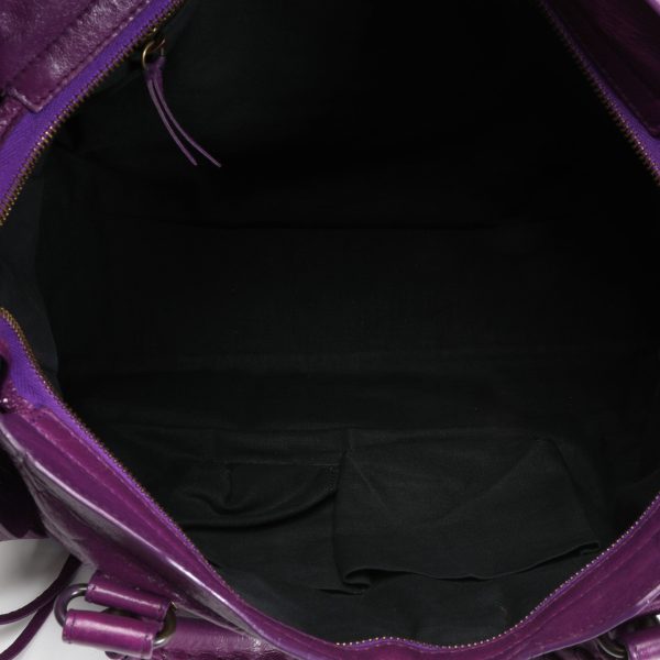 106286 ad1 9e2853ac 295b 44a9 ac3f 8642f237d365 Balenciaga Ultraviolet Lambskin Classic City Bag