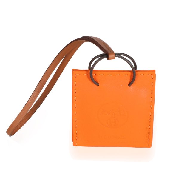 110448 fv Hermès Feu Milo Gold Swift Leather Bag Charm