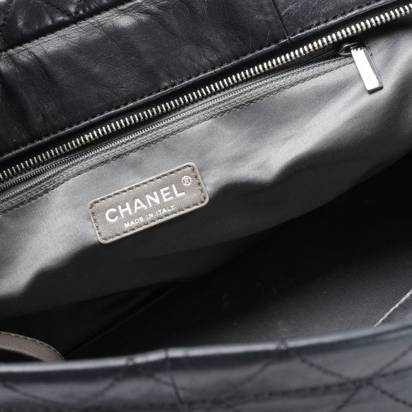 111183 ad2 d3180da6 ca84 430e 9edc 8c28710941d0 Chanel Black Quilted Lambskin Sharpei Medium East West Tote