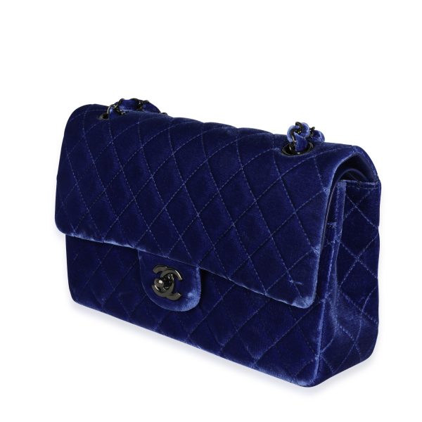 115027 sv Chanel Blue Quilted Velvet Medium Classic Double Flap Bag