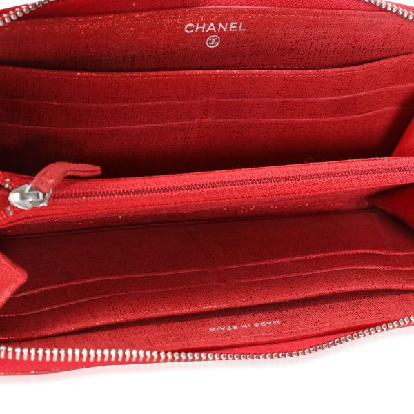 115386 av Chanel Metallic Red Nubuck Quilted L Gusset Zip Around Wallet