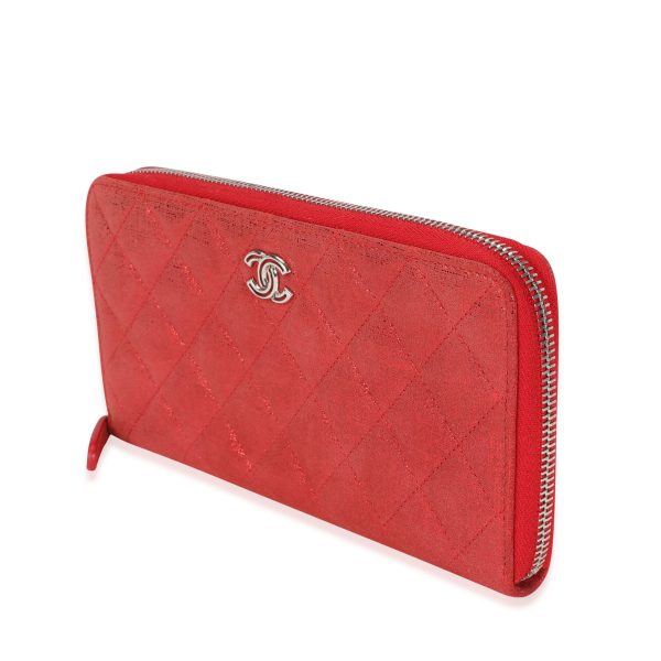 115386 sv Chanel Metallic Red Nubuck Quilted L Gusset Zip Around Wallet