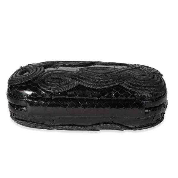 115992 stamp Bottega Veneta Black Passameria Snakeskin Knot Clutch