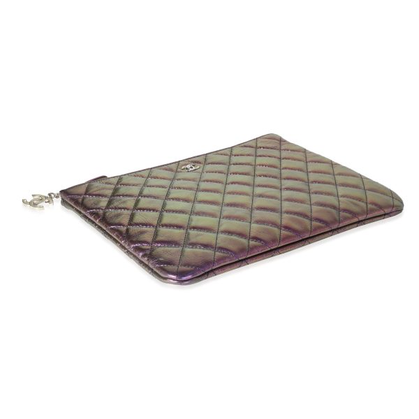 116644 clasp aef72942 e9aa 41ef a469 8eb27fa4a0ca Chanel Iridescent Purple Quilted Calfskin O Case