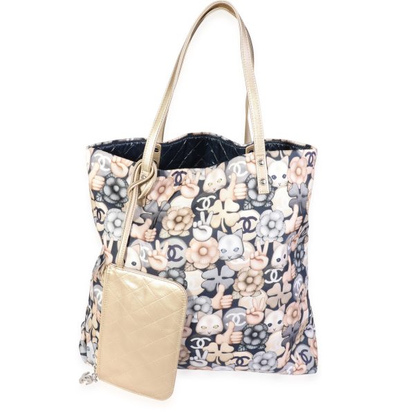 117799 bv 4b043a4e 9020 4076 9e71 20ed7a3b24f3 Chanel Blue Beige Cat Emoticon Nylon Tote