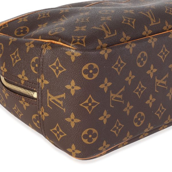 118209 clasp f53917fd bdb4 4fd1 9010 80b17838ac07 Louis Vuitton Brown Monogram Canvas Deauville Bag