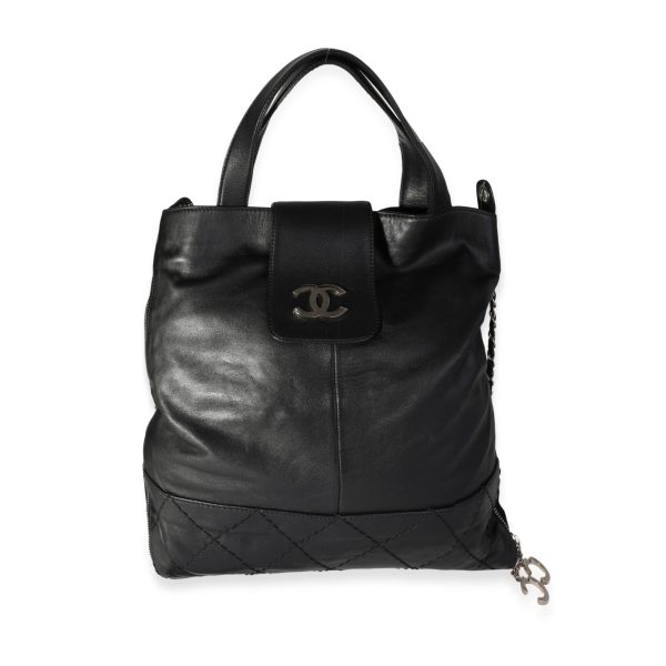 118214 fv Chanel Black Diamond Stitched Leather Expandable Zip Tote