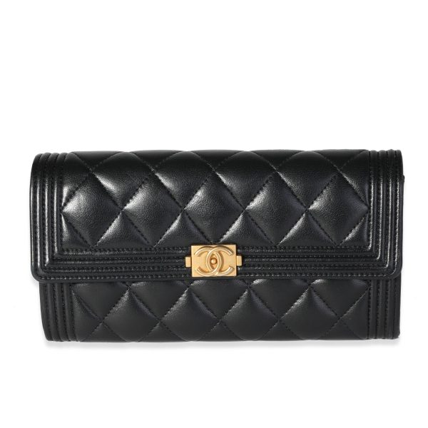 118643 fv Chanel Black Quilted Lambskin Boy Wallet