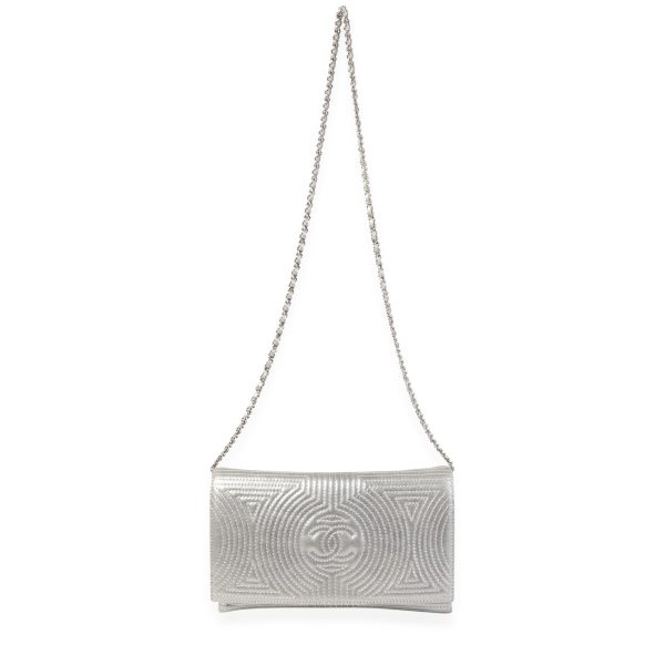 119479 bv 15ade327 934f 4fe9 8e24 028325f86a7c Chanel Metallic Lambskin Korean Garden Clutch On Chain