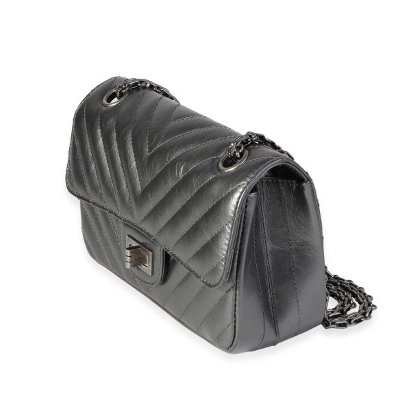 119796 sv 095af183 5e31 4910 8c37 bf1c5528d5ef Chanel Metallic Grey Aged Calfskin Chevron Quilted 255 Reissue Mini Flap Bag