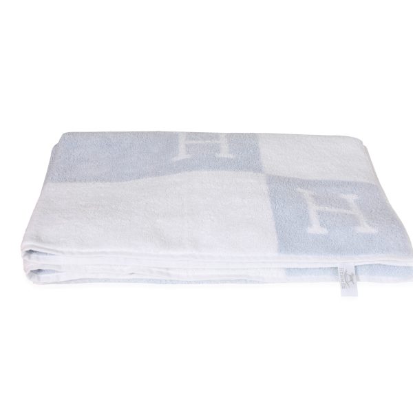 120657 fv NIB Hermès White Blue Jacquard Terry Cloth Avalon Bath Towel