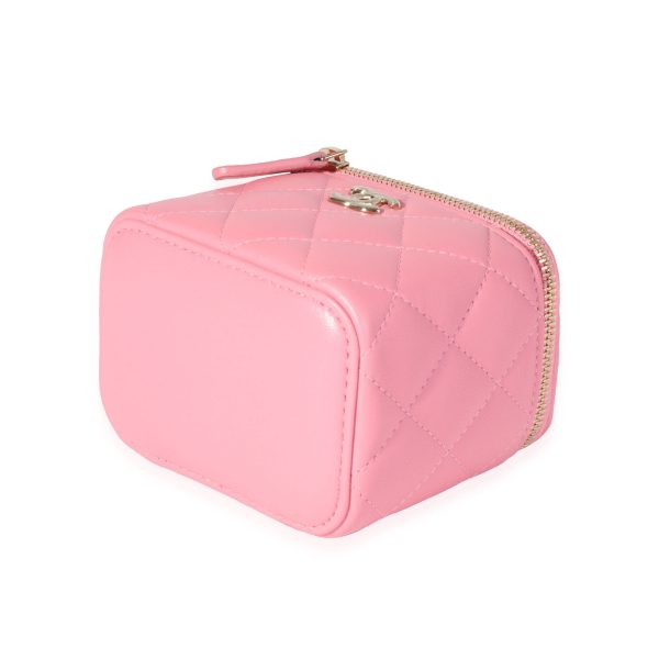 120718 clasp c461868e d717 45d8 88c9 c9cd1759bdec Chanel Light Pink Quilted Lambskin Mini Vanity with Chain