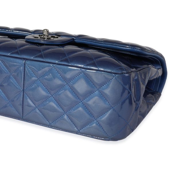 121095 clasp 190fcc01 11e2 49f0 86a3 a73cc6217e02 Chanel Blue Quilted Patent Leather Jumbo Classic Double Flap Bag