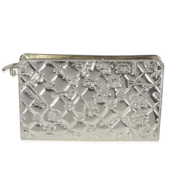 121290 pv 0072a42a c7cd 44d2 94d3 b61bb379263a Chanel Metallic Gold Patent Lucky Symbols Pouch