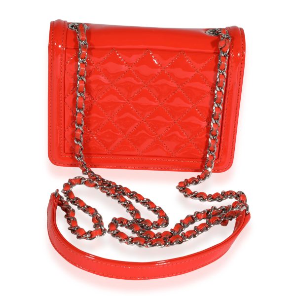 121292 pv Chanel Red Quilted Patent Leather Plexi Boy Brick Flap Bag