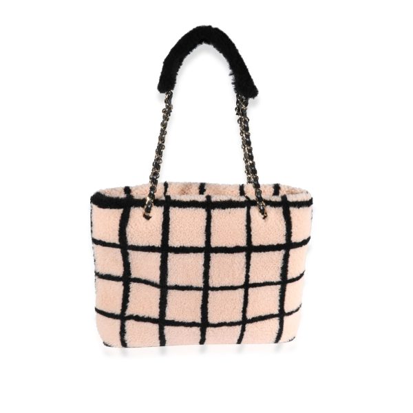 121834 pv Chanel Peach Black Shearling Shopping Tote