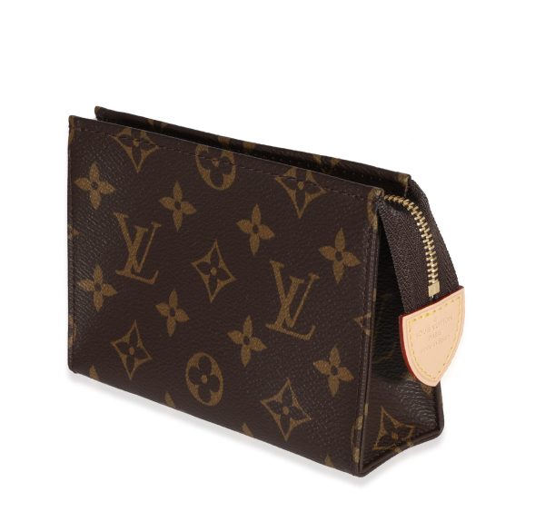 122141 sv Louis Vuitton Monogram Canvas Toiletry Pouch 15