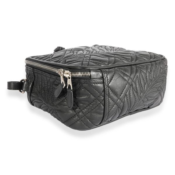 123422 clasp ccb9c3b9 760f 4244 92c9 aa860921ecad Balenciaga Black Quilted Leather Small Blanket Square Bag