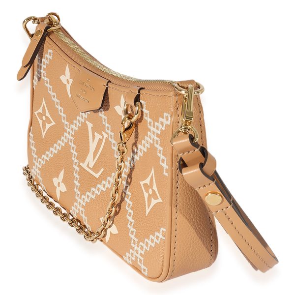 124945 sv Louis Vuitton Arizona Cream Empreinte Broderies Easy Pouch On Strap