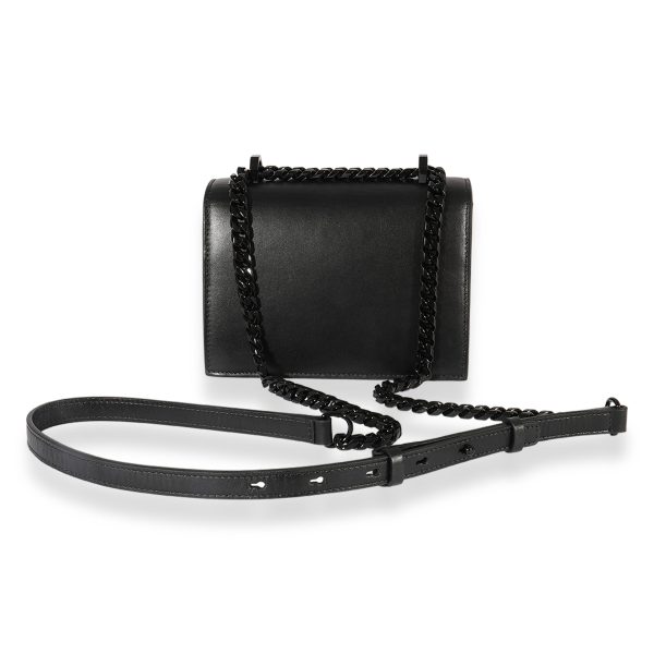 125372 stamp 9d3ed566 131b 4253 9d89 4d6b6729e778 Alexander Mcqueen Black Leather Knuckle Flap Chain Bag