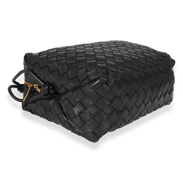 127518 clasp 3cb23cef c86c 4aa4 b4f7 4d4baae43420 Bottega Veneta Black Intrecciato Leather Medium Loop Crossbody Bag