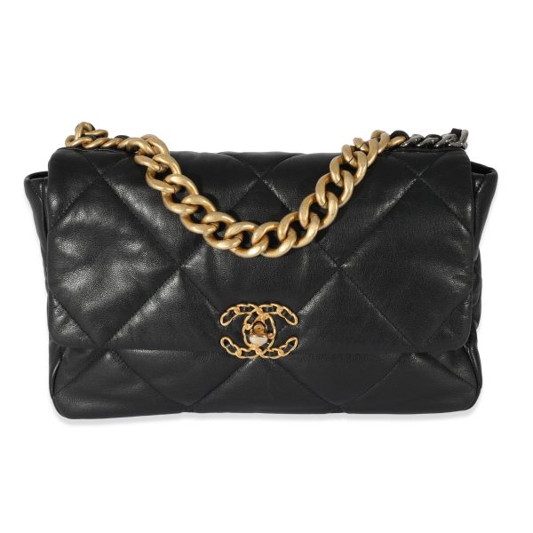 128246 fv 5bda3fd4 dfcf 4cc4 8928 b030235e580f Chanel Lambskin Black Medium 19 Bag