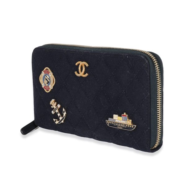 132411 sv Chanel 18A Navy Fabric Charming Long Continental Zip Wallet