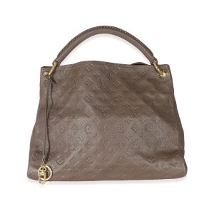 133451 fv Louis Vuitton Chelsea Damier Canvas Shoulder Bag
