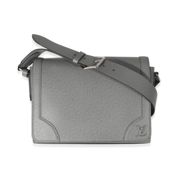 135555 fv Louis Vuitton Gray Taiga Leather New Flap Messenger