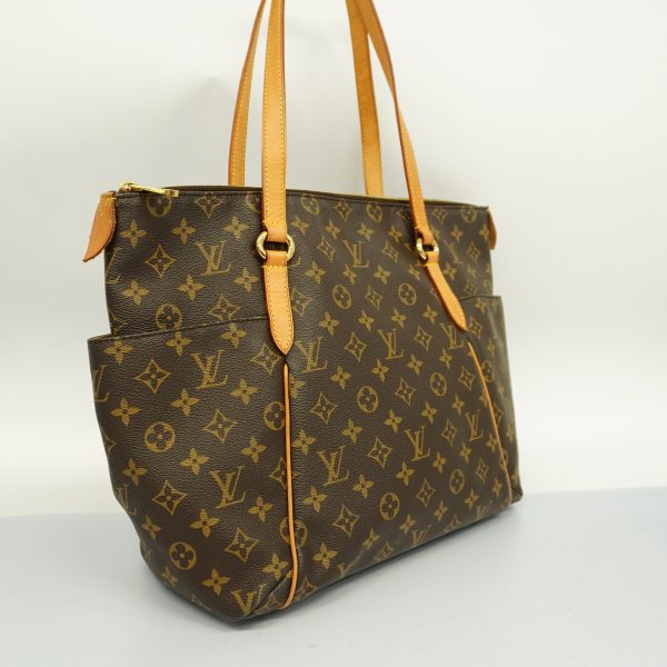 2 Louis Vuitton Tote Bag Monogram Totally MM Back