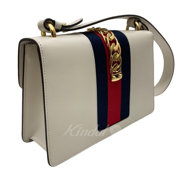 2 Gucci Sylvie Small Bag White