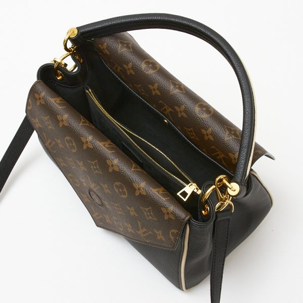 3 Louis Vuitton Double V Handbag Noir