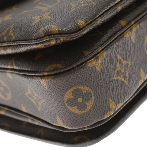 4 Louis Vuitton Monogram Pochette Metis MM Brown