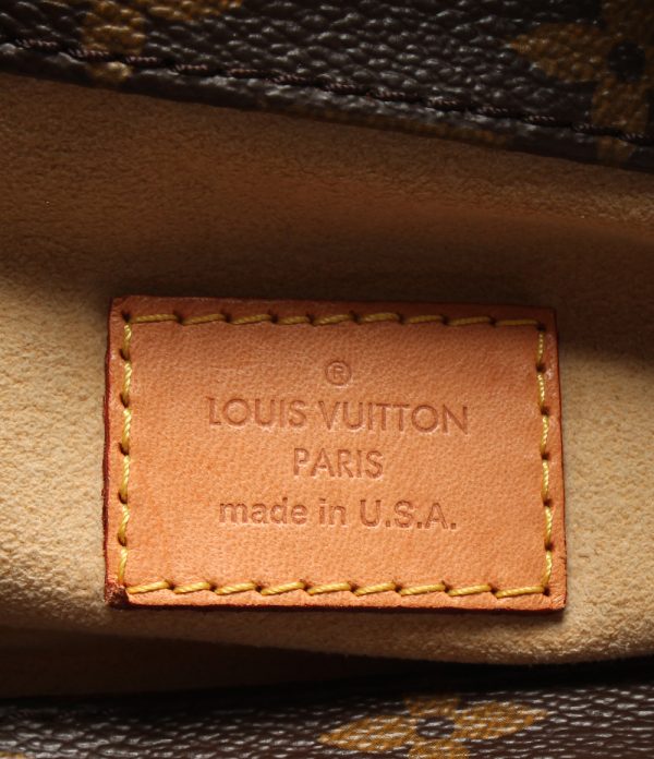 4 Louis Vuitton Shoulder Bag Artsy MM Monogram