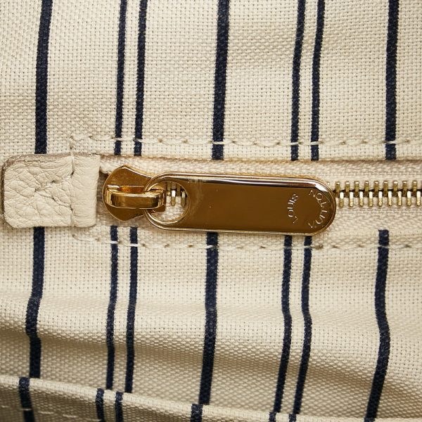 4 Louis Vuitton Empreinte Artsy MM Shoulder Bag Neige Beige