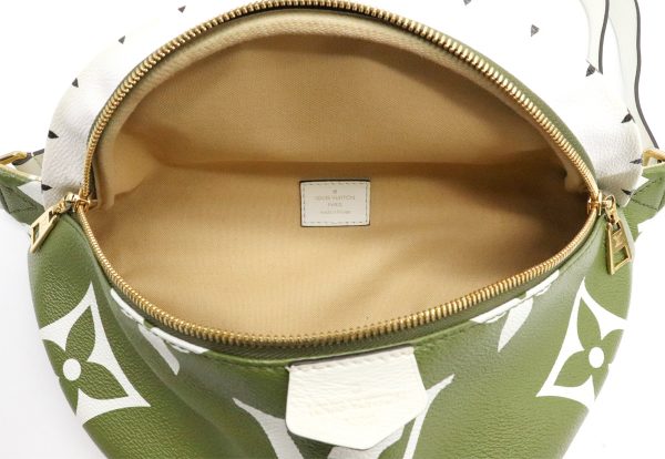 5 Louis Vuitton Waist Bag Waist Pouch Khaki Beige White