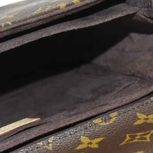 5 Louis Vuitton Monogram Pochette Metis MM Brown