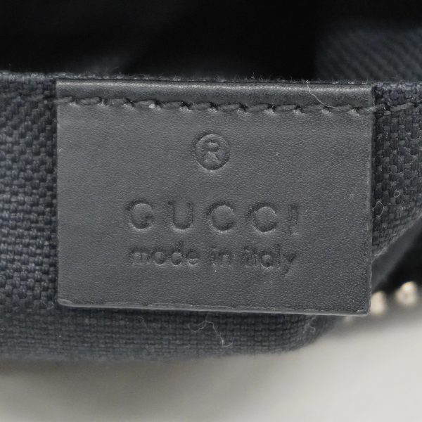 5 Gucci Shoulder Bag GG Supreme Black