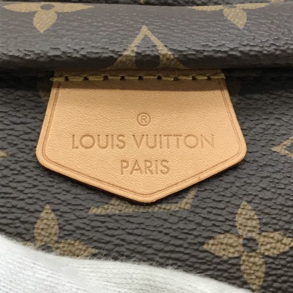 5 Louis Vuitton Bum Bag Waist Bag Monogram