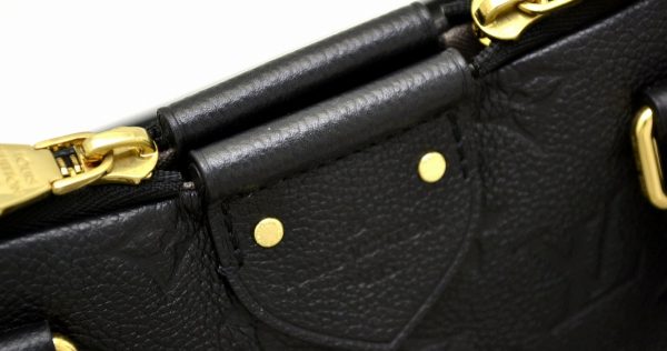 6 Louis Vuitton Empreinte Mazarine MM Noir Black