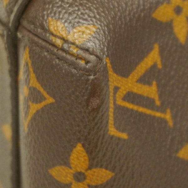 6 Louis Vuitton Handbag Monogram Montaigne MM Brown