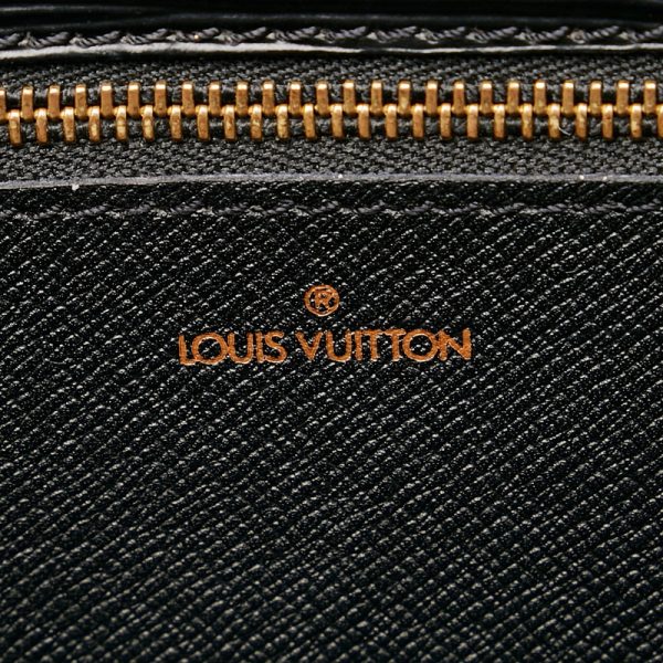 6 Louis Vuitton Epi Bifas Handbag Noir Black